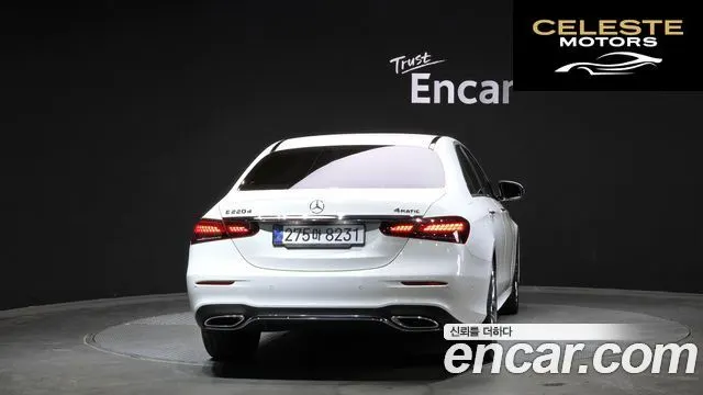 MERCEDES AMG E-Classe W213 E220d 4MATIC AMG Line 2021 — photo 4 sur 31