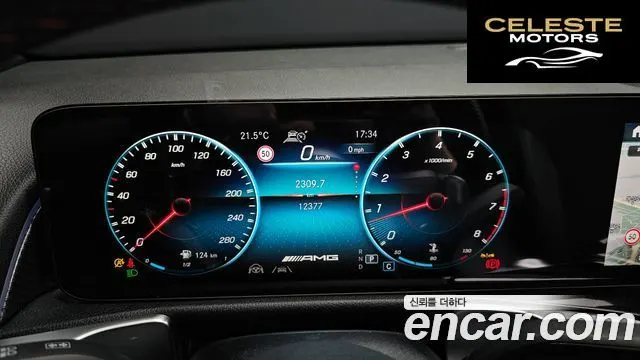 MERCEDES AMG GLB-Classe X247 AMG GLB35 4MATIC 2022 — photo 8 sur 20