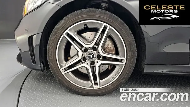 MERCEDES AMG C-Classe W205 C300e 4MATIC AMG Line 2020 — photo 5 sur 35