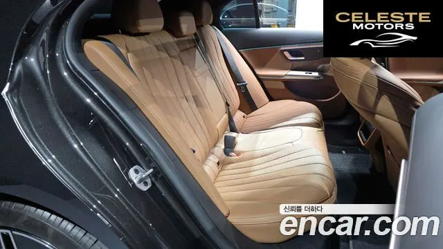 MERCEDES AMG E-Classe W214 E300 4MATIC AMG Line 2025 — photo 17 sur 32