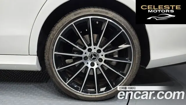 MERCEDES AMG E-Classe W213 E350 4MATIC AMG Line 2023 — photo 7 sur 34