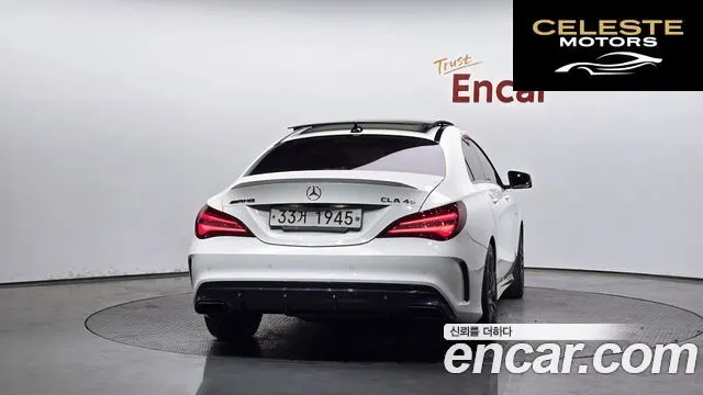 MERCEDES AMG CLA-Classe C117 CLA45 AMG 4MATIC 2018 — photo 3 sur 30