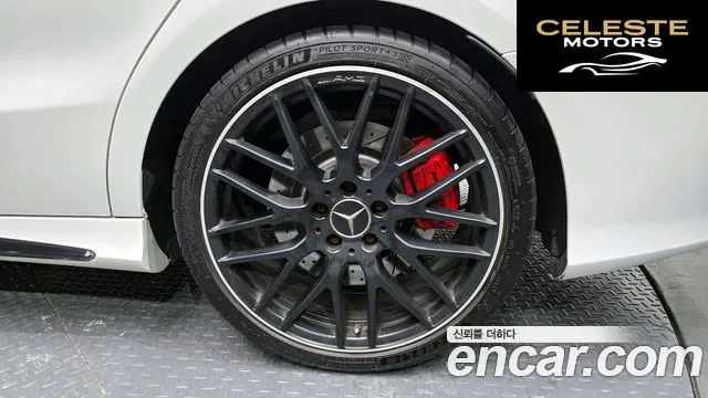 MERCEDES AMG CLA-Classe C117 CLA45 AMG 4MATIC 2018 — photo 6 sur 30