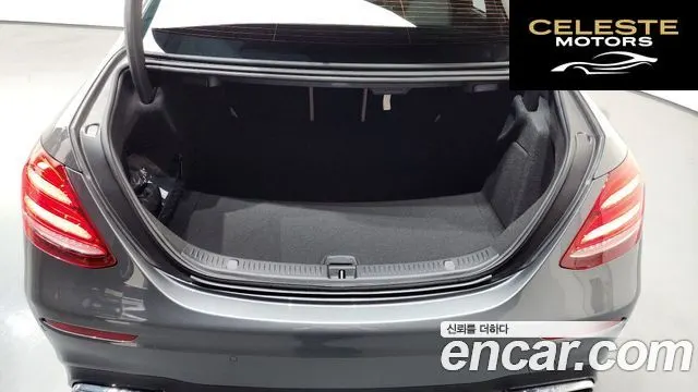 MERCEDES AMG E-Classe W213 E63 S AMG 4MATIC+ 2019 — photo 17 sur 20