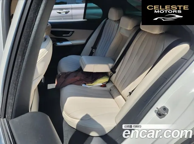 MERCEDES AMG E-Classe W214 E300 4MATIC AMG Line 2026 — photo 11 sur 17