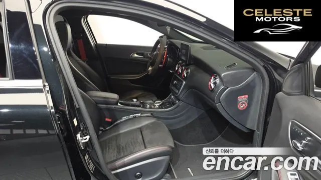 MERCEDES AMG A-Classe W176 A45 AMG 4MATIC 2017 — photo 11 sur 20