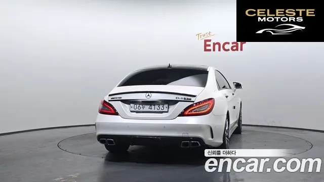 MERCEDES AMG CLS-Classe W218 CLS63 AMG S 4MATIC 2017 — photo 4 sur 32