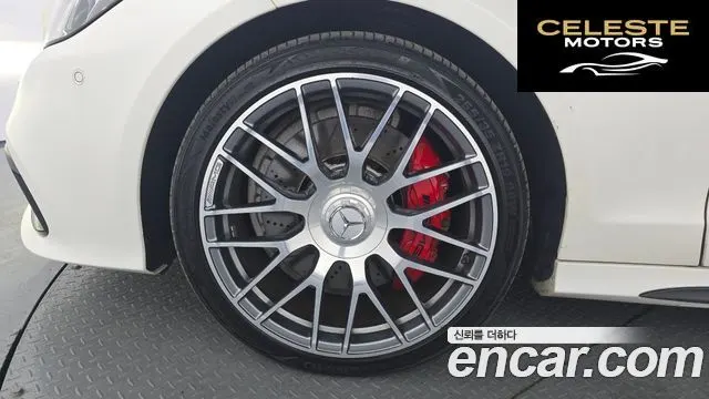MERCEDES AMG CLS-Classe W218 CLS63 AMG S 4MATIC 2017 — photo 5 sur 32