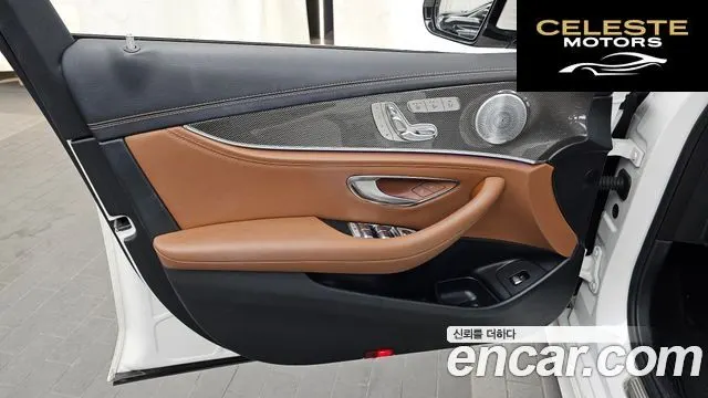 MERCEDES AMG E-Classe W213 E350 4MATIC AMG Line 2019 — photo 14 sur 33