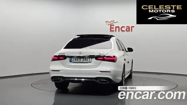 MERCEDES AMG E-Classe W213 E220d 4MATIC AMG Line 2023 — photo 3 sur 34