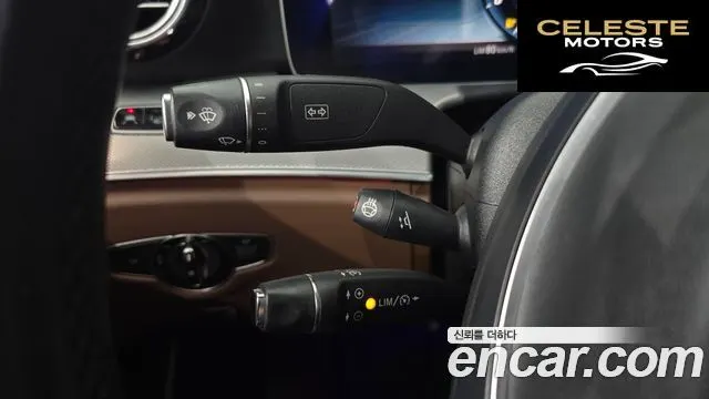 MERCEDES AMG E-Classe W213 E300 AMG Line 2018 — photo 17 sur 20