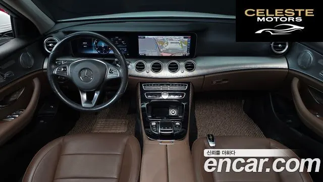 MERCEDES AMG E-Classe W213 E300 AMG Line 2018 — photo 7 sur 20