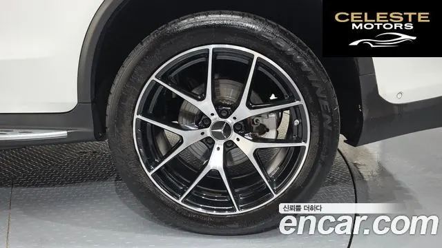 MERCEDES AMG GLC-Classe X253 AMG GLC43 4MATIC 2021 — photo 7 sur 32