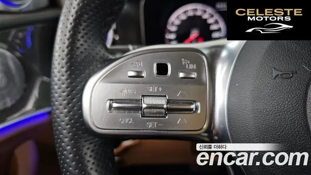 MERCEDES AMG E-Classe W213 E350 4MATIC AMG Line 2019 — photo 33 sur 33