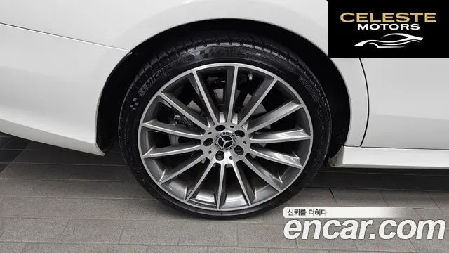 MERCEDES AMG E-Classe W213 E350 4MATIC AMG Line 2019 — photo 5 sur 33