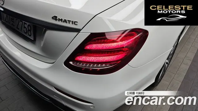 MERCEDES AMG E-Classe W213 E350 4MATIC AMG Line 2019 — photo 9 sur 33