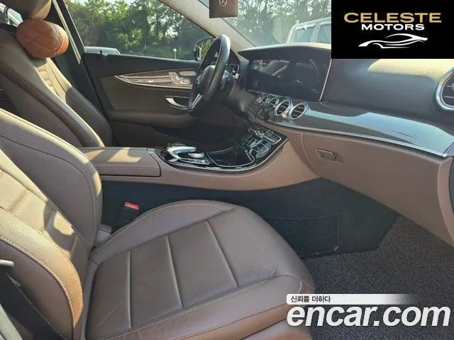 MERCEDES AMG E-Classe W213 E300 4MATIC AMG Line 2020 — photo 10 sur 26