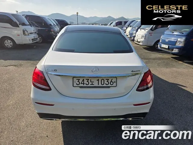 MERCEDES AMG E-Classe W213 E300 4MATIC AMG Line 2020 — photo 5 sur 26
