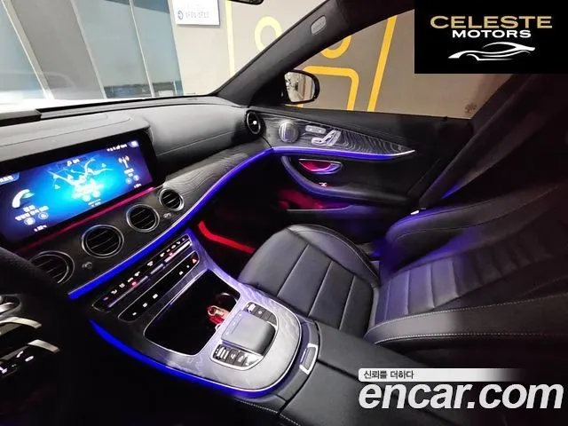 MERCEDES AMG E-Classe W213 E350 4MATIC AMG Line 2022 — photo 9 sur 26