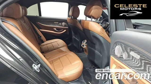 MERCEDES AMG E-Classe W213 E350 4MATIC AMG Line 2021 — photo 16 sur 36