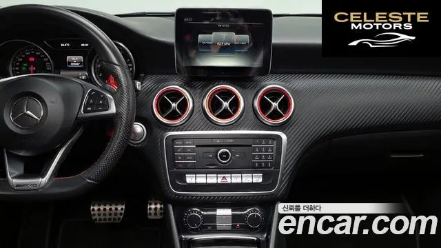 MERCEDES AMG A-Classe W176 A200 AMG Line 2018 — photo 14 sur 20