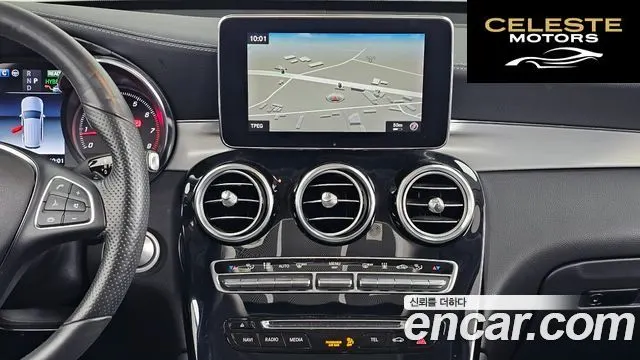 MERCEDES AMG GLC-Classe X253 GLC350e 4MATIC AMG Line 2018 — photo 20 sur 33