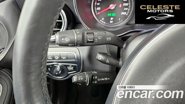 MERCEDES AMG GLC-Classe X253 GLC350e 4MATIC AMG Line 2018 — photo 27 sur 33