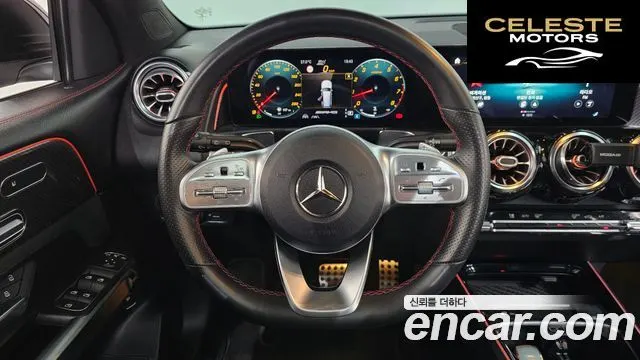 MERCEDES AMG GLB-Classe X247 AMG GLB35 4MATIC 2021 — photo 18 sur 37