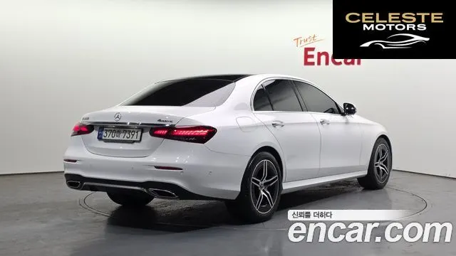 MERCEDES AMG E-Classe W213 E350 4MATIC AMG Line 2021 — photo 2 sur 20