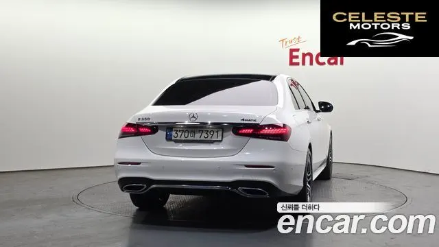 MERCEDES AMG E-Classe W213 E350 4MATIC AMG Line 2021 — photo 4 sur 20