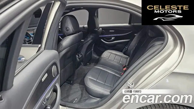 MERCEDES AMG E-Classe W213 E220d 4MATIC AMG Line 2021 — photo 12 sur 20