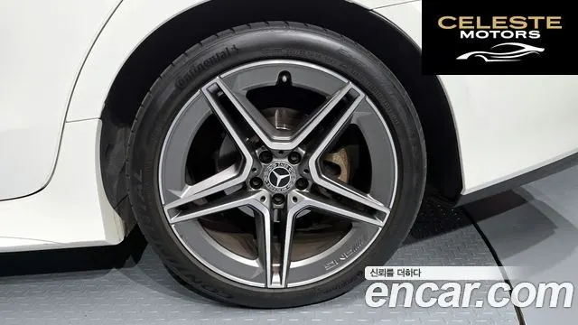 MERCEDES AMG CLS-Classe C257 CLS300d AMG Line 2019 — photo 7 sur 32