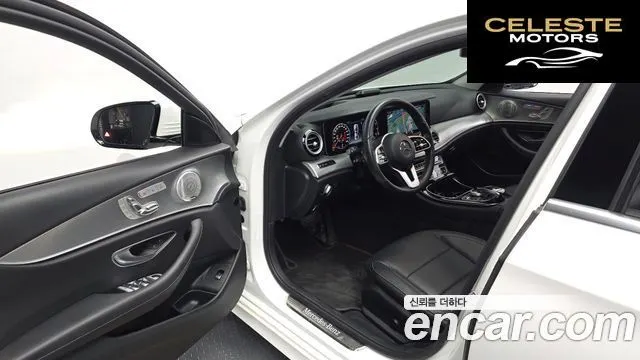 MERCEDES AMG E-Classe W213 E300 4MATIC AMG Line 2020 — photo 10 sur 20