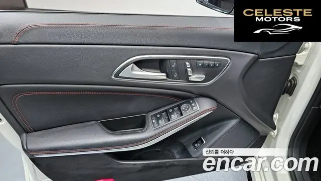 MERCEDES AMG CLA-Classe C117 CLA45 AMG 4MATIC 2017 — photo 14 sur 30