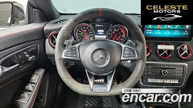 MERCEDES AMG CLA-Classe C117 CLA45 AMG 4MATIC 2017 — photo 18 sur 30