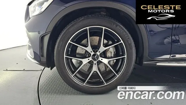 MERCEDES AMG GLC-Classe X253 AMG GLC43 4MATIC Coupé 2021 — photo 4 sur 41