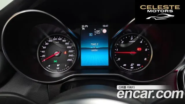 MERCEDES AMG C-Classe W205 C220 d 4MATIC AMG Line 2019 — photo 11 sur 35