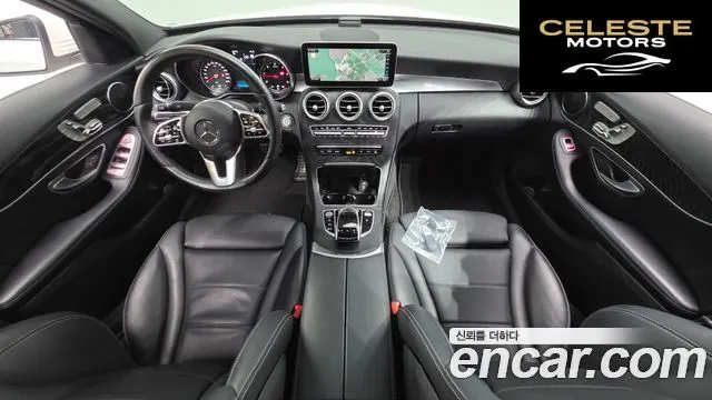 MERCEDES AMG C-Classe W205 C220 d 4MATIC AMG Line 2019 — photo 33 sur 35