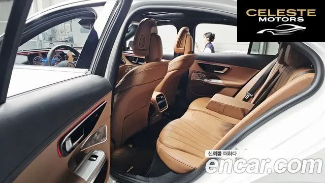 MERCEDES AMG E-Classe W214 E300 4MATIC AMG Line 2025 — photo 17 sur 32