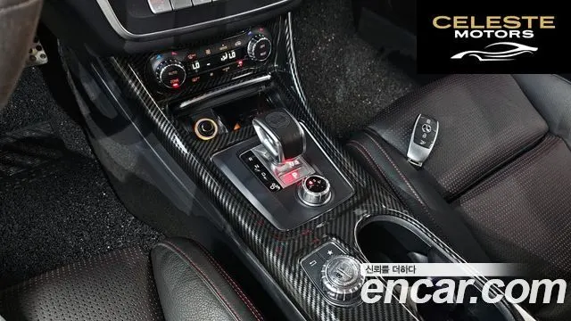 MERCEDES AMG CLA-Classe C117 CLA45 AMG 4MATIC 2017 — photo 12 sur 30