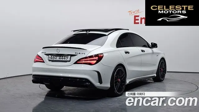 MERCEDES AMG CLA-Classe C117 CLA45 AMG 4MATIC 2017 — photo 2 sur 30