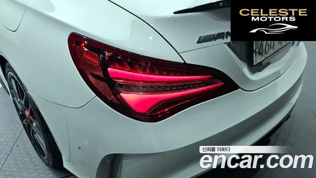 MERCEDES AMG CLA-Classe C117 CLA45 AMG 4MATIC 2017 — photo 9 sur 30