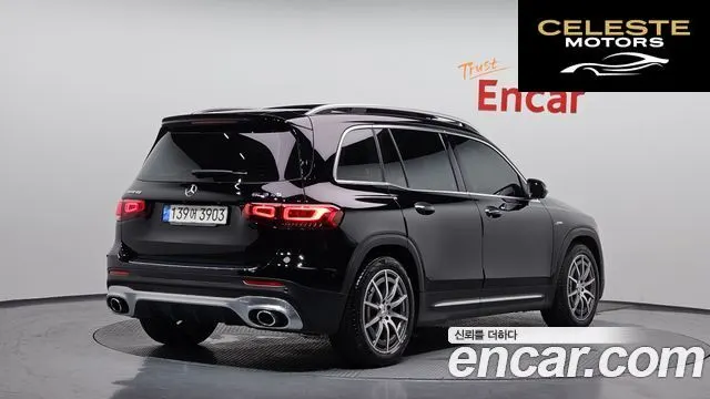 MERCEDES AMG GLB-Classe X247 AMG GLB35 4MATIC 2022 — photo 2 sur 36