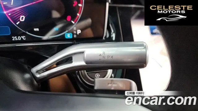 MERCEDES AMG E-Classe W214 E300 4MATIC AMG Line 2025 — photo 12 sur 44