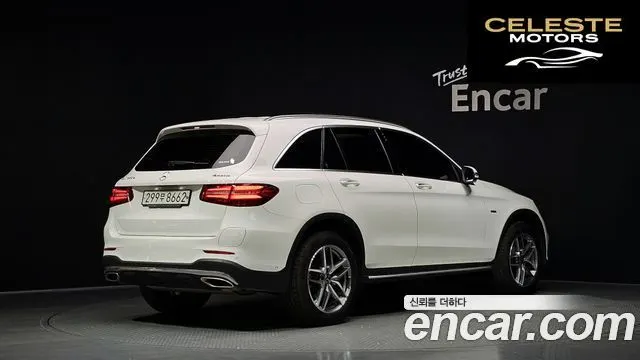 MERCEDES AMG GLC-Classe X253 GLC350e 4MATIC AMG Line 2018 — photo 2 sur 33