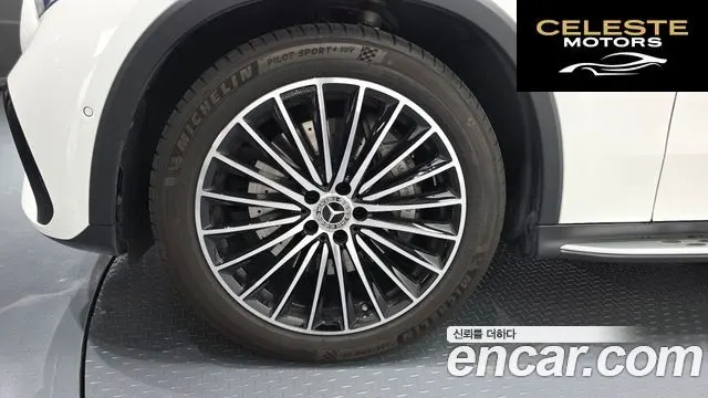 MERCEDES AMG GLC-Classe X254 GLC300 4MATIC AMG Line 2025 — photo 4 sur 33