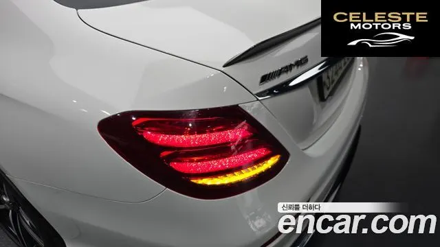 MERCEDES AMG E-Classe W213 E63 AMG 4MATIC+ 2019 — photo 8 sur 32