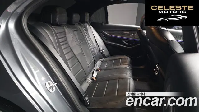 MERCEDES AMG E-Classe W213 E350 4MATIC AMG Line 2022 — photo 18 sur 32