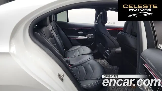 MERCEDES AMG E-Classe W214 E300 4MATIC AMG Line 2024 — photo 11 sur 20