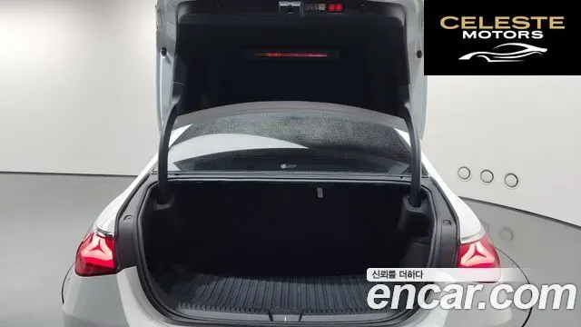 MERCEDES AMG E-Classe W214 E300 4MATIC AMG Line 2024 — photo 18 sur 20